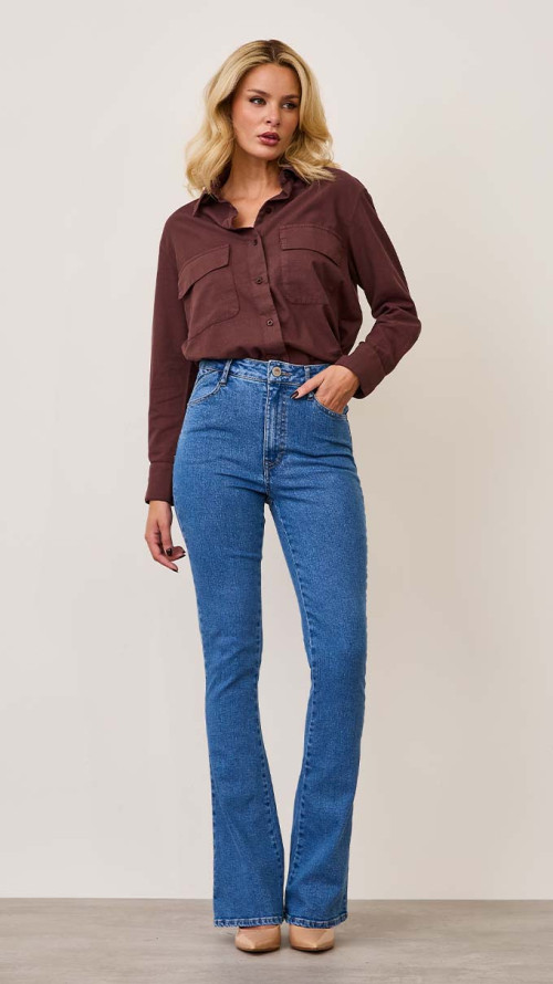 CALÇA JEANS FLARE BOLSO RELÓGIO