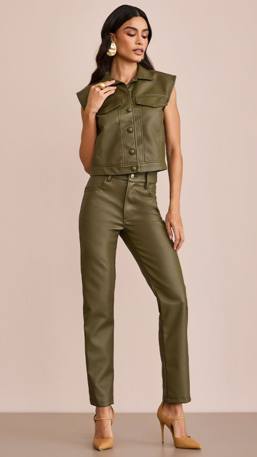 CALÇA COURO ECO RETA VERDE MUSGO