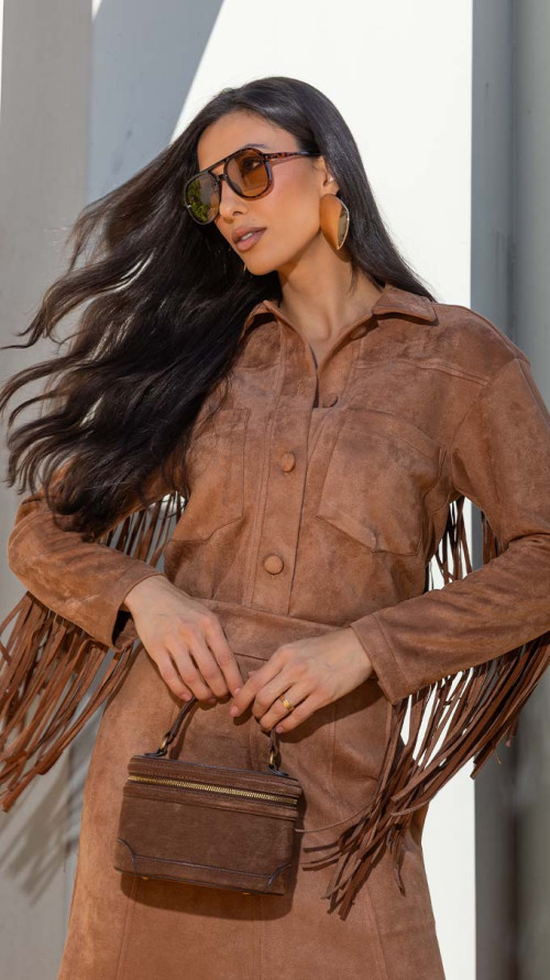 JAQUETA SUEDE COM FRANJAS MOCHA MOUSSE