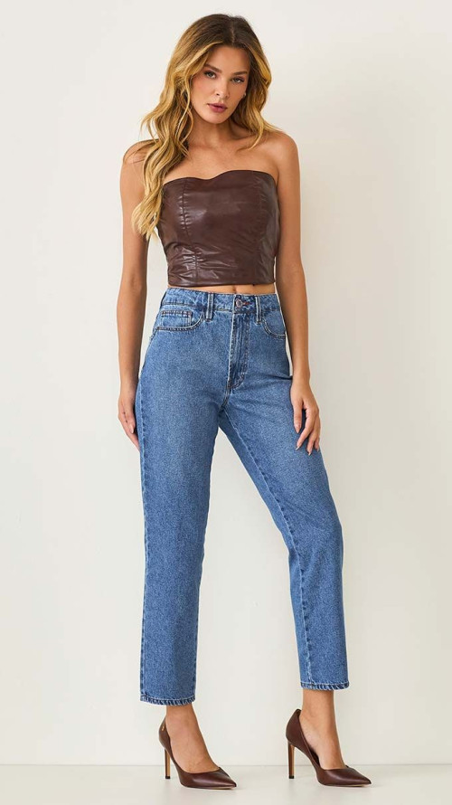 CALÇA MOM DETALHE NOS BOLSOS