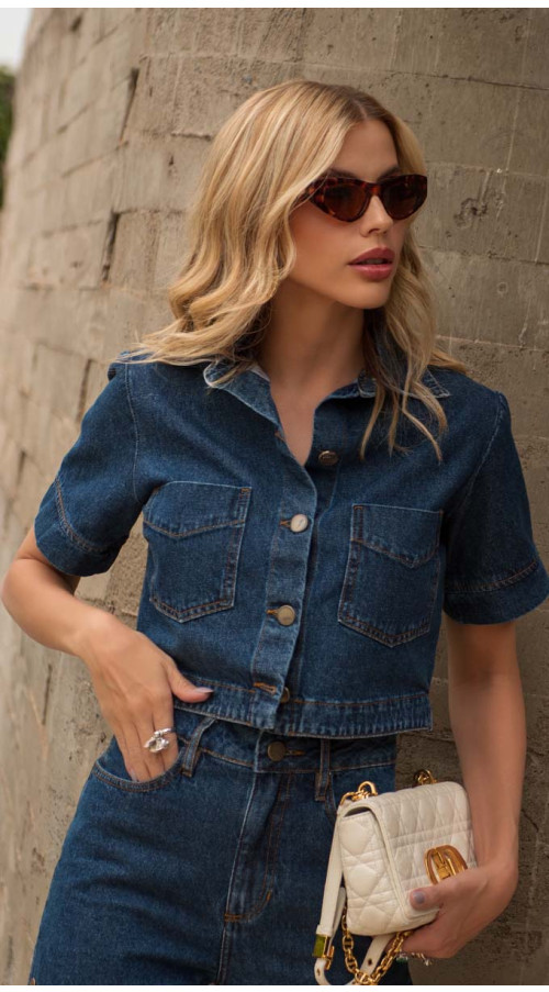 CAMISA JEANS CROPPED BOLSOS