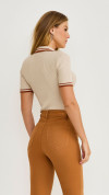 BLUSA POLO TAÍS BEGE