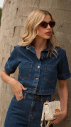 CAMISA JEANS CROPPED BOLSOS