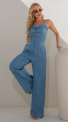 MACACÃO JEANS COM PREGAS